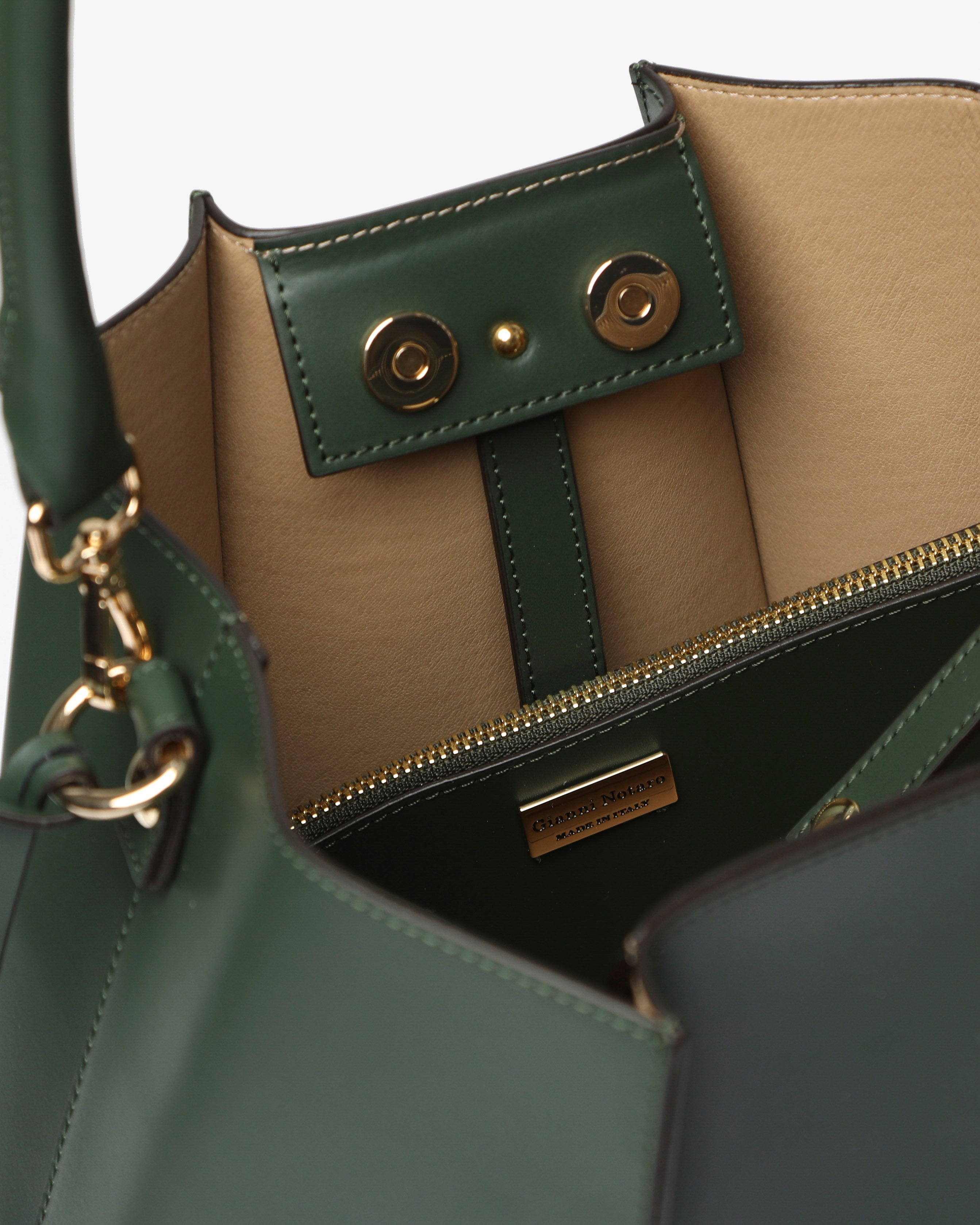 Stefania "Doppio Manico" - Gianni Notaro