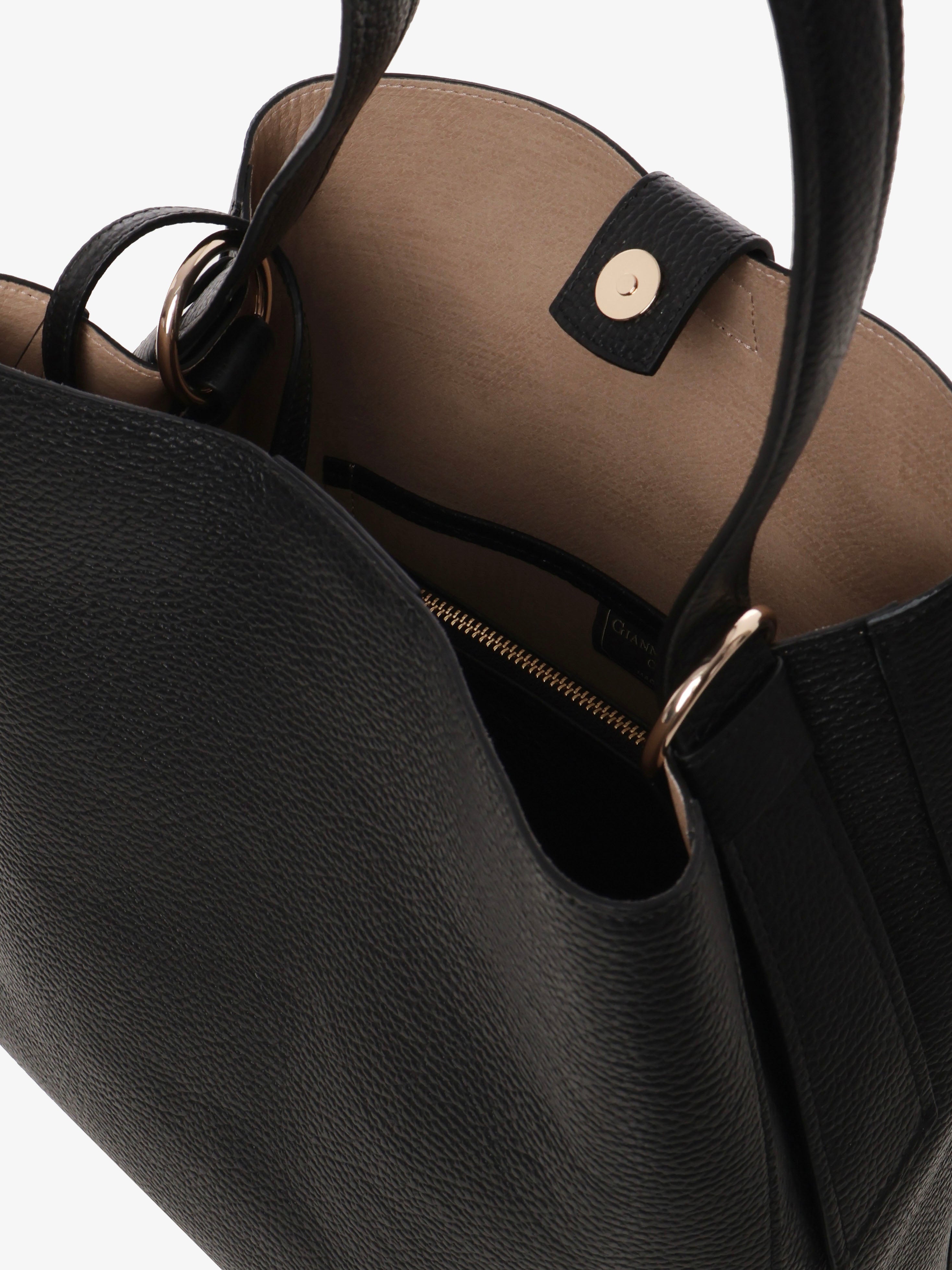 Asia - Gianni Notaro