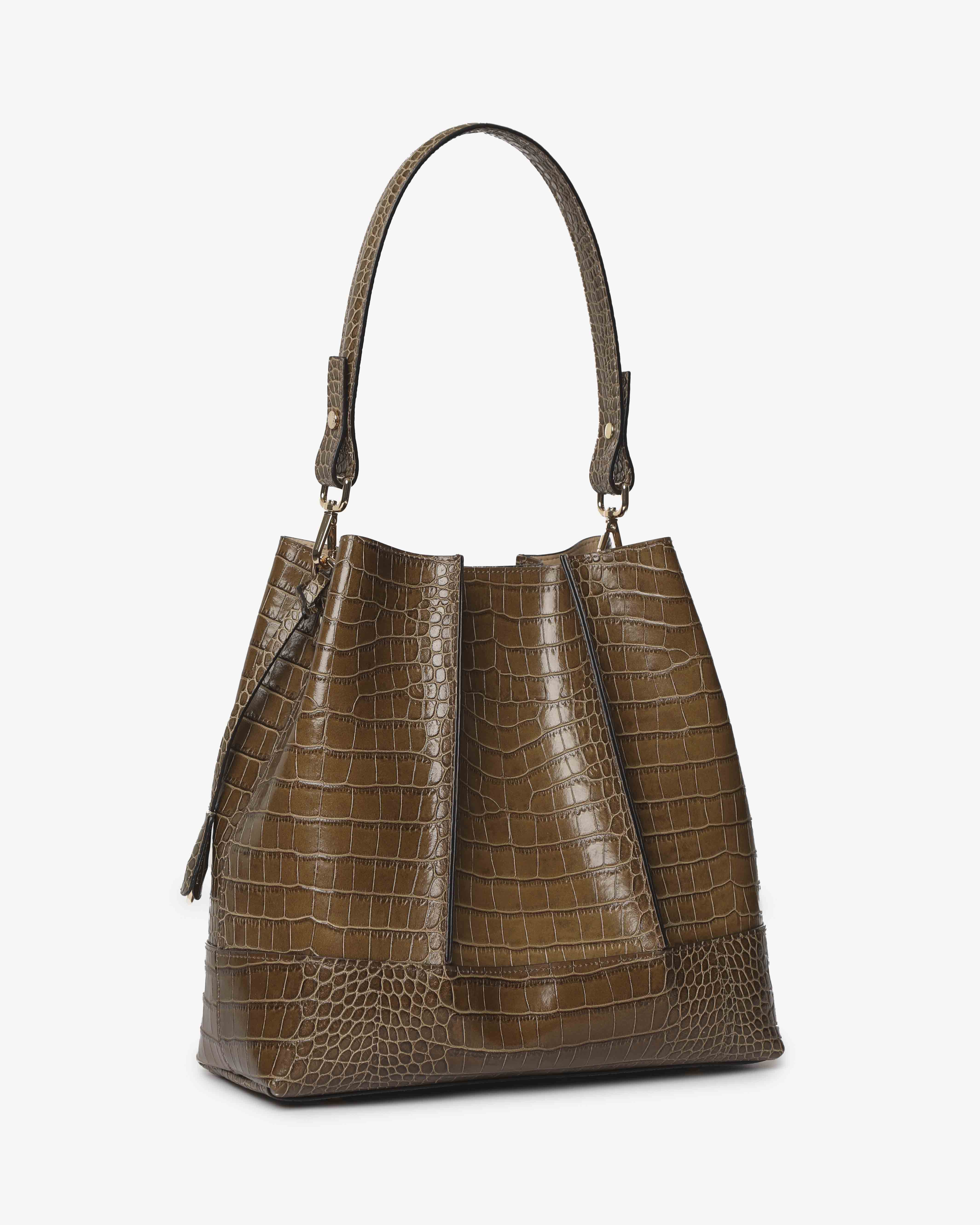 Amelie "Large" Cocco
