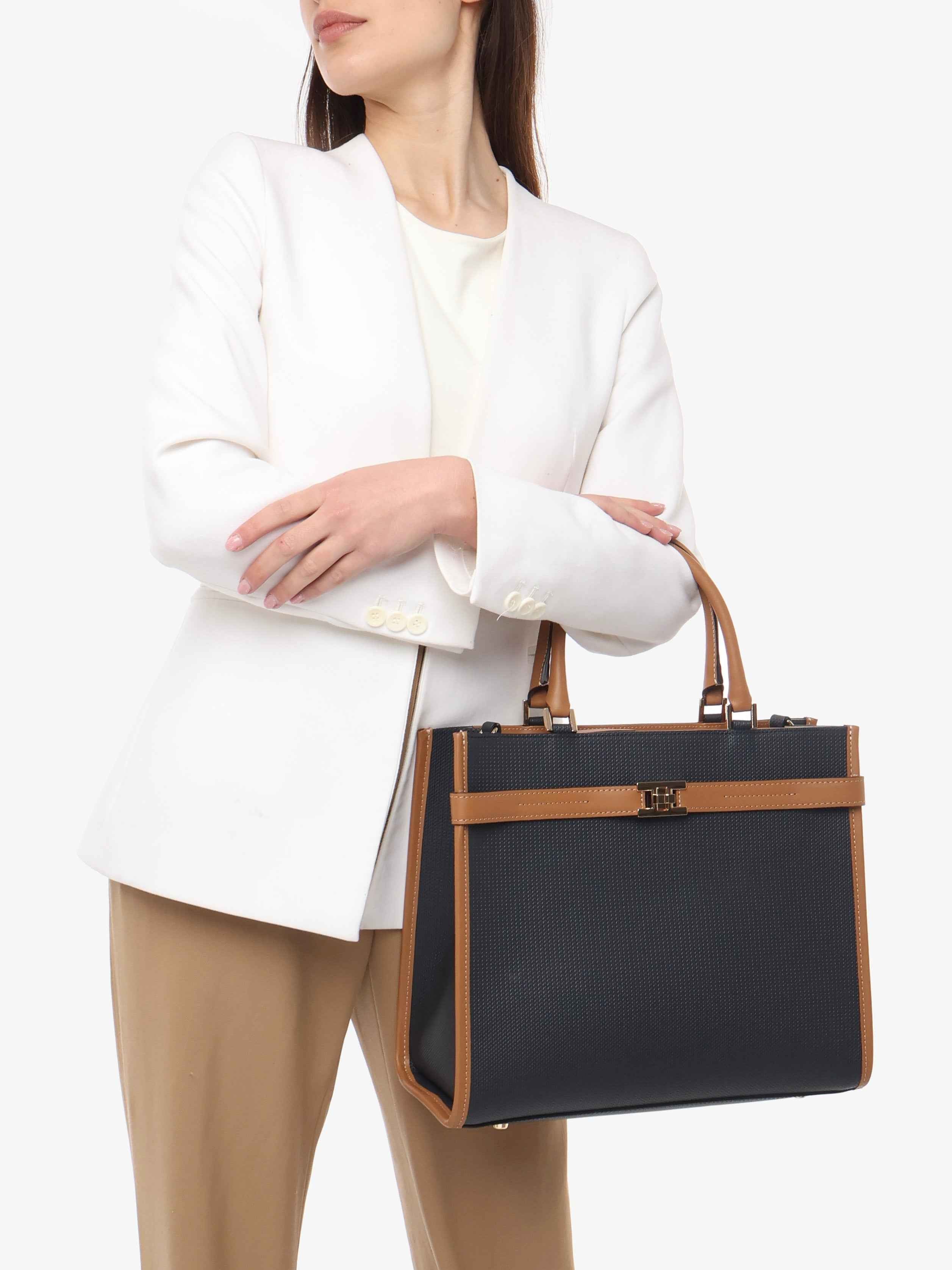 Giselle Intreccio "Large"