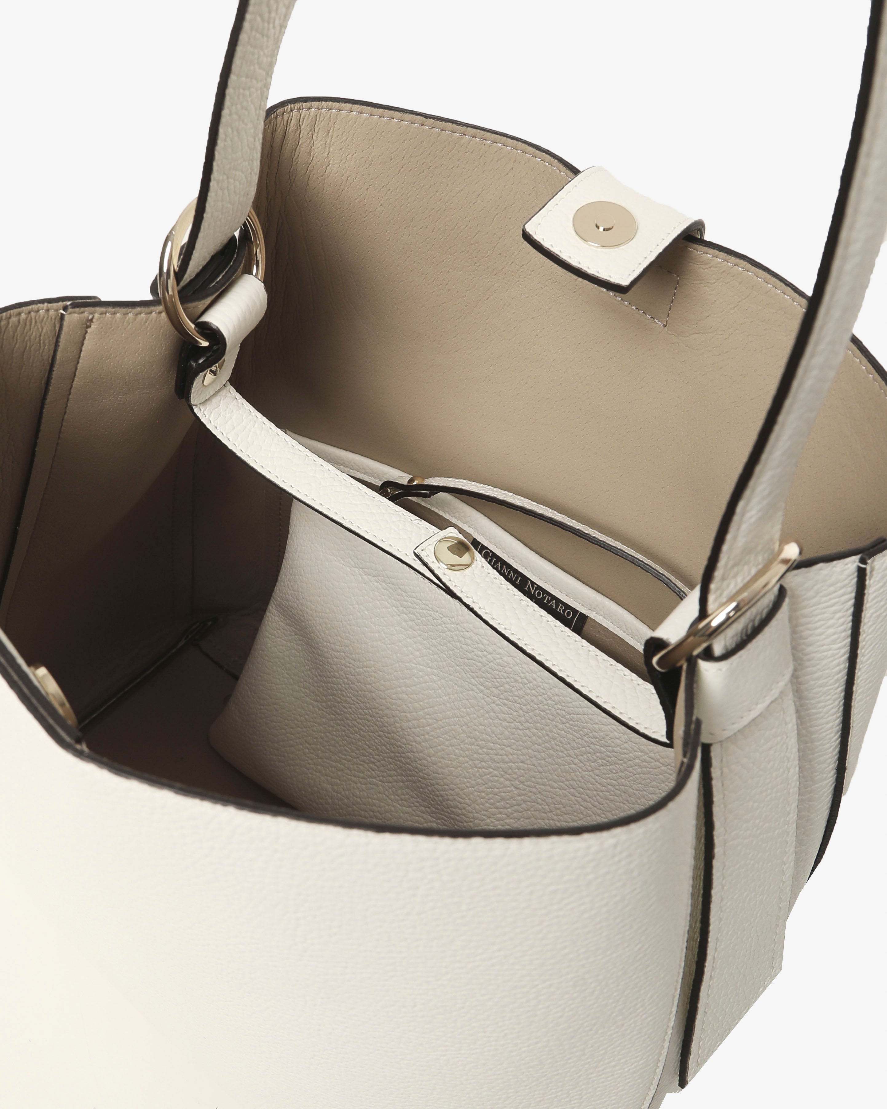 Asia - Gianni Notaro