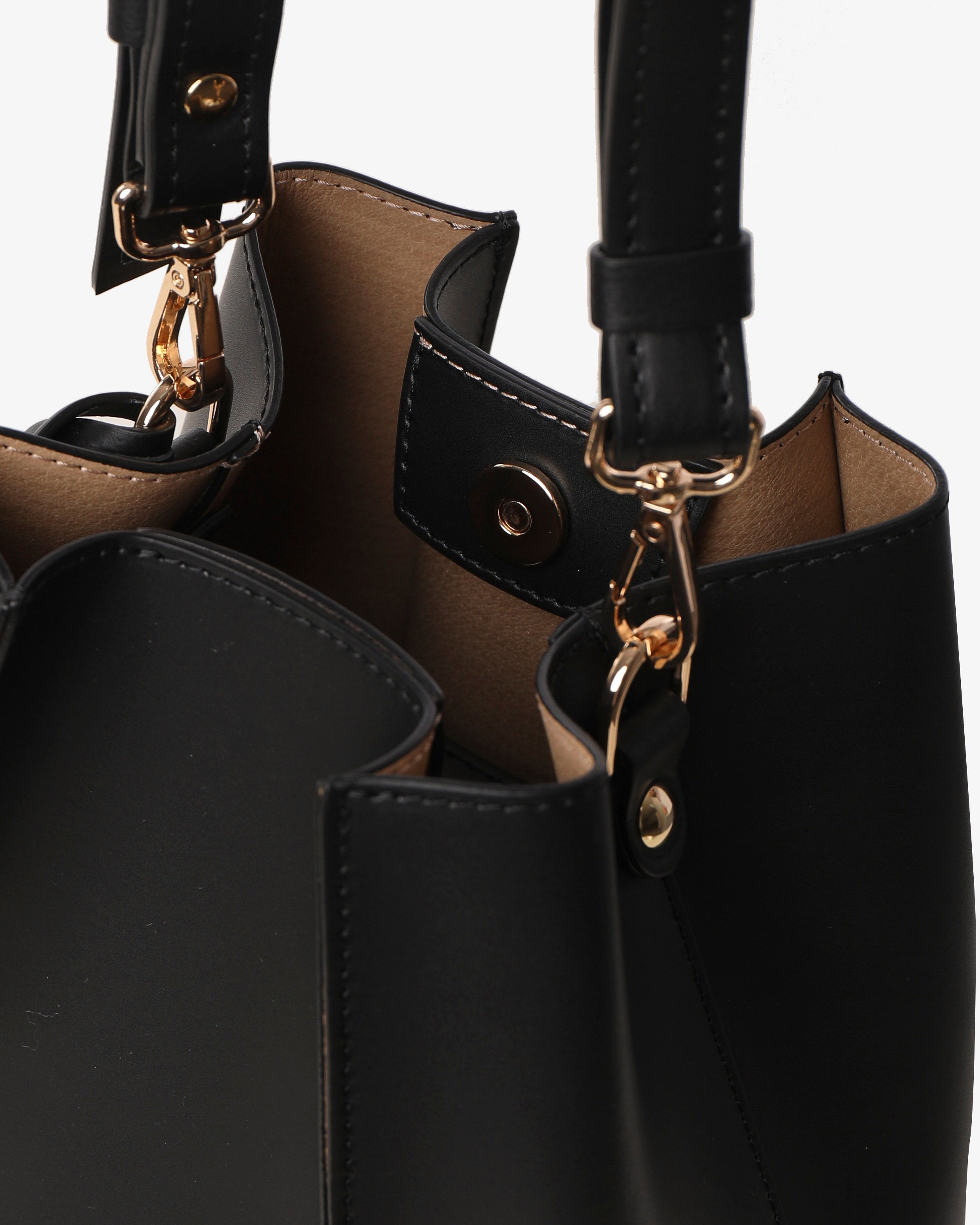 Cassie - Gianni Notaro