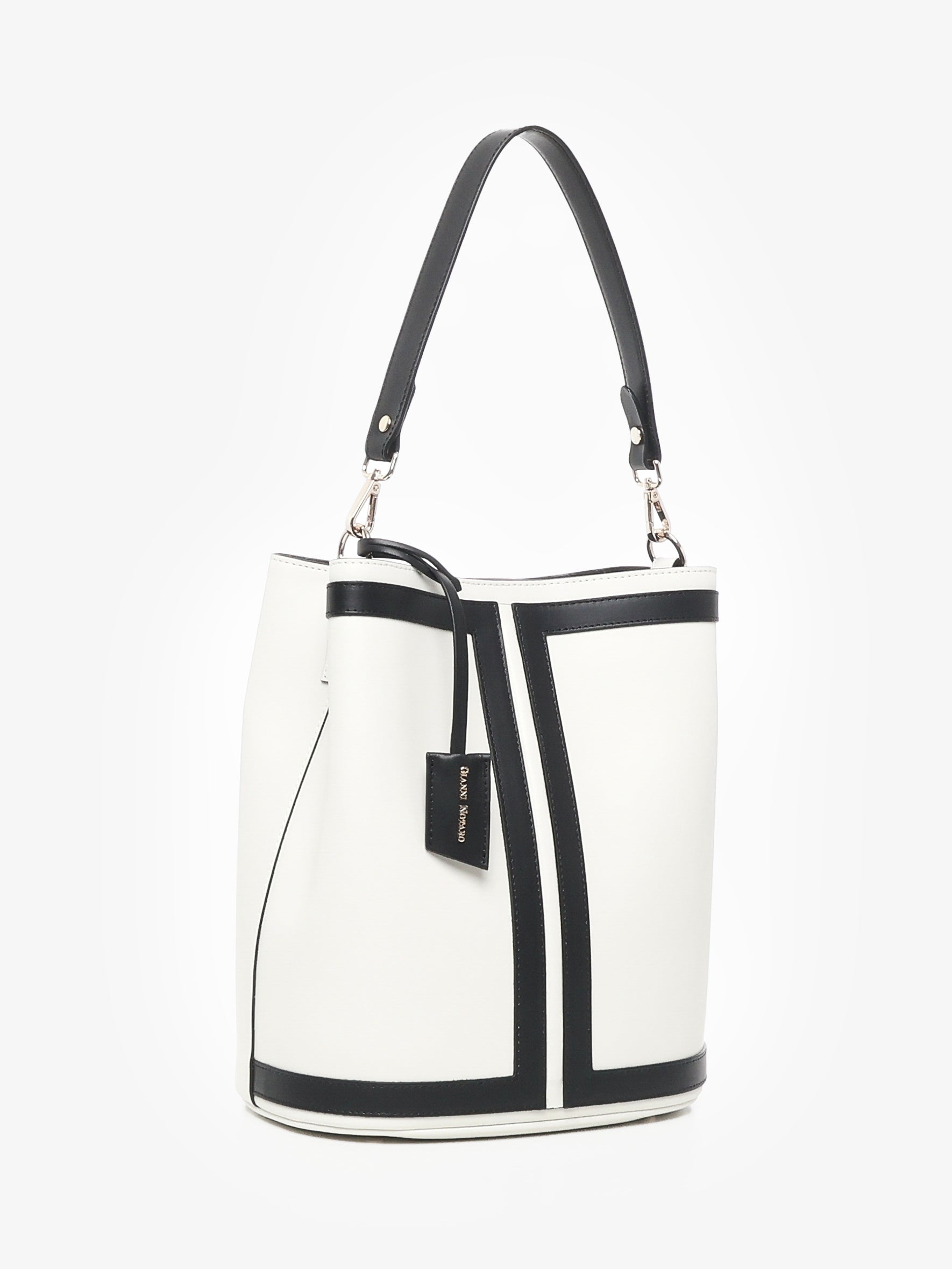 Camilla - Gianni Notaro