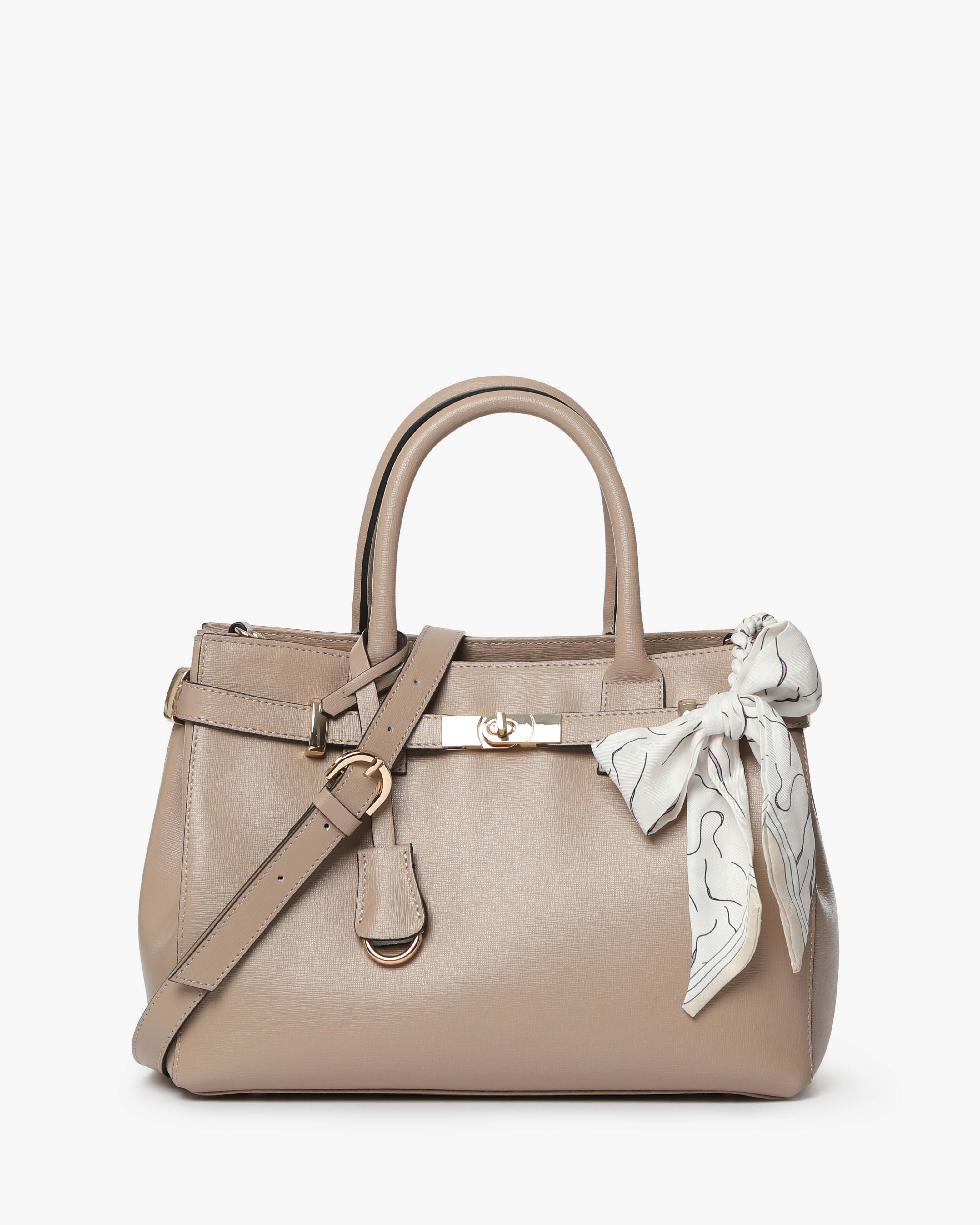 Stella "Saffiano"