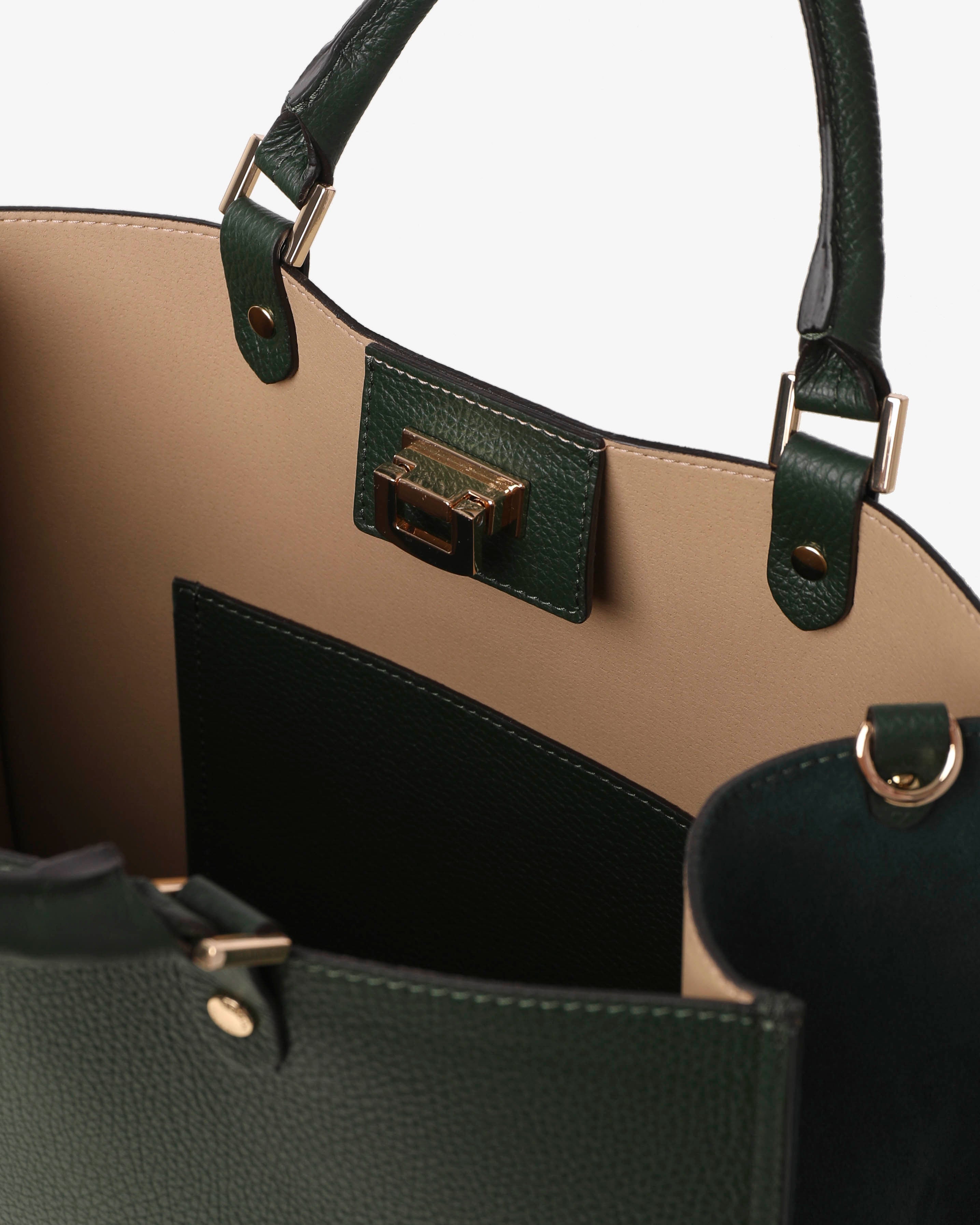 Vittoria "Large" - Gianni Notaro