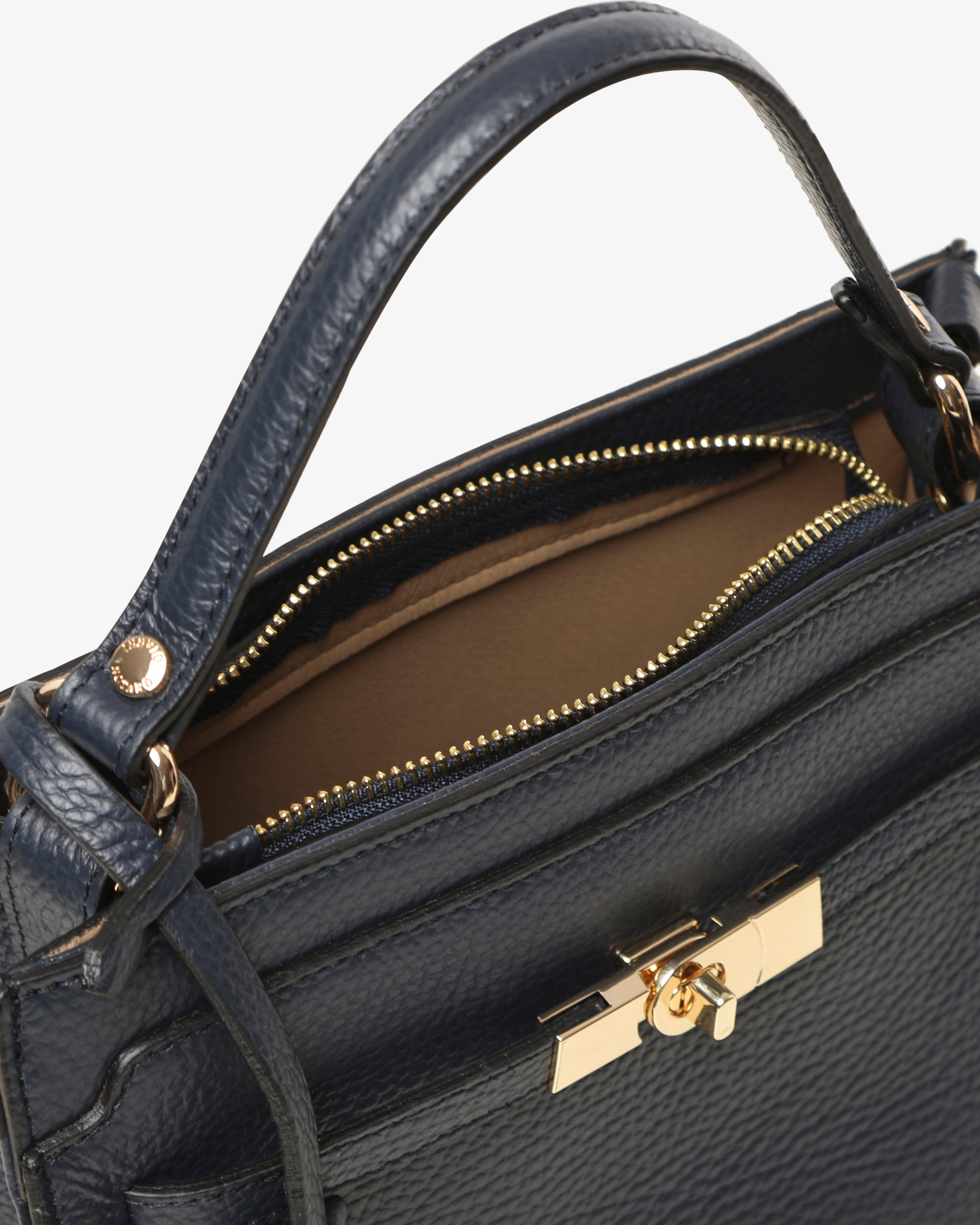 Ivory - Gianni Notaro