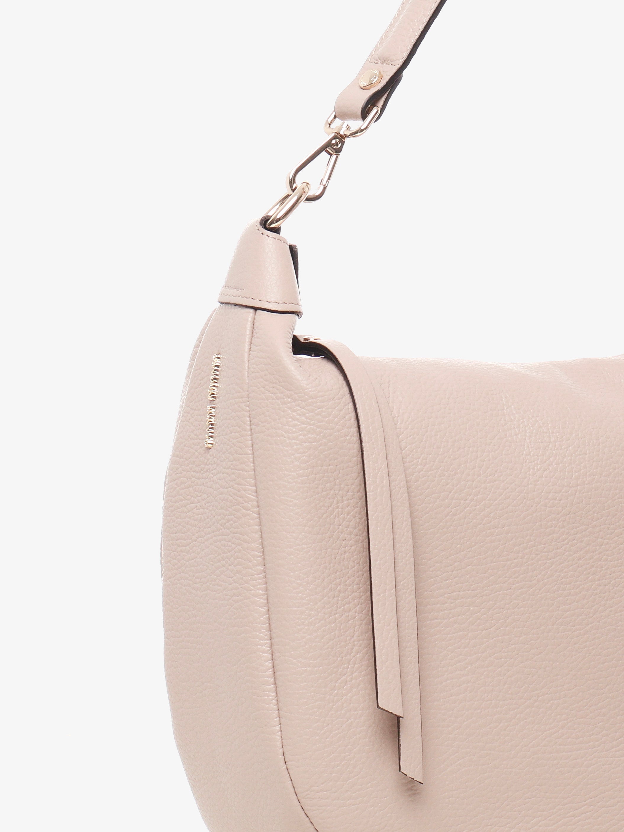 Sydney "Large" - Gianni Notaro