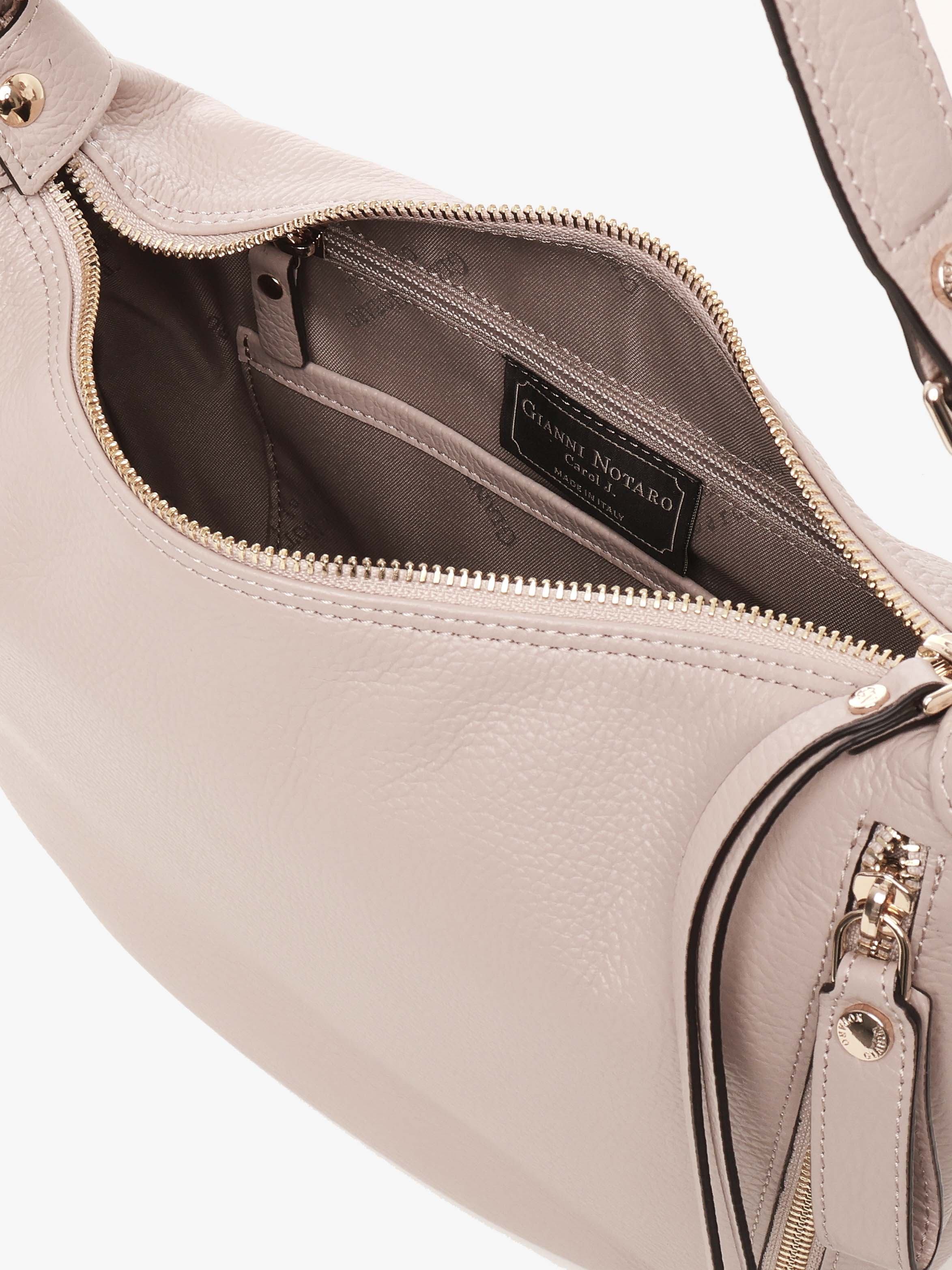 Sydney - Gianni Notaro