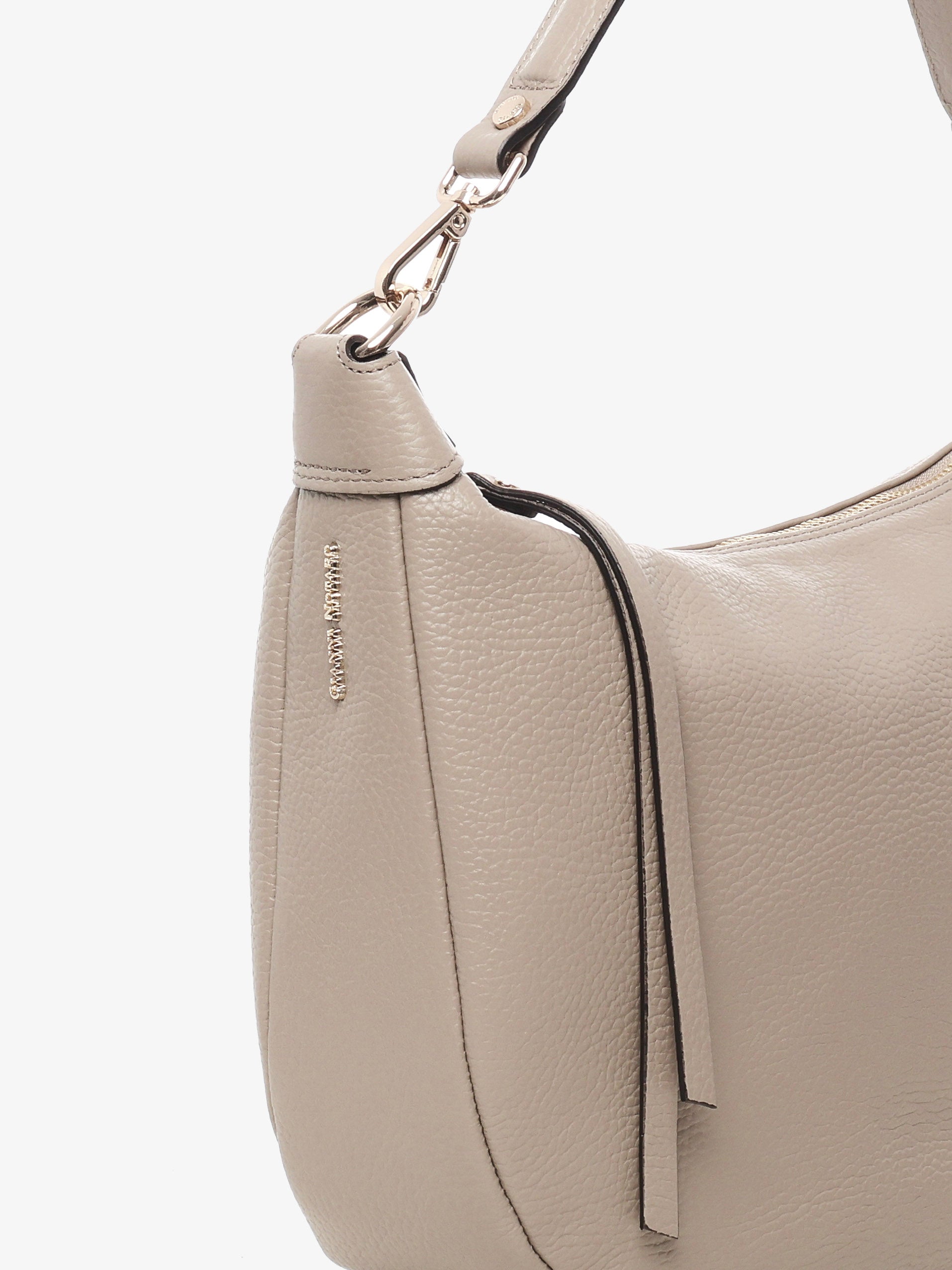 Sydney "Large" - Gianni Notaro