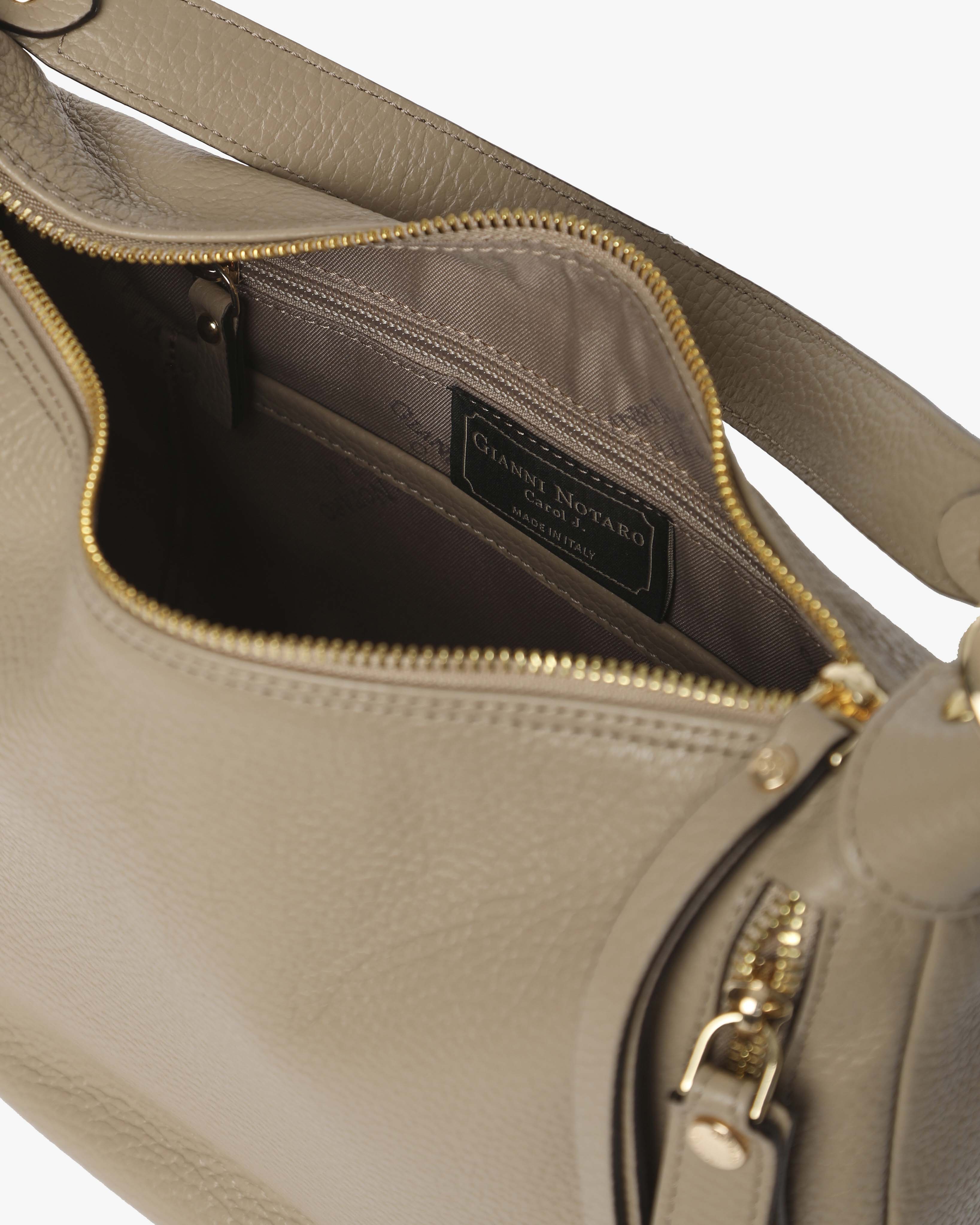 Sydney - Gianni Notaro