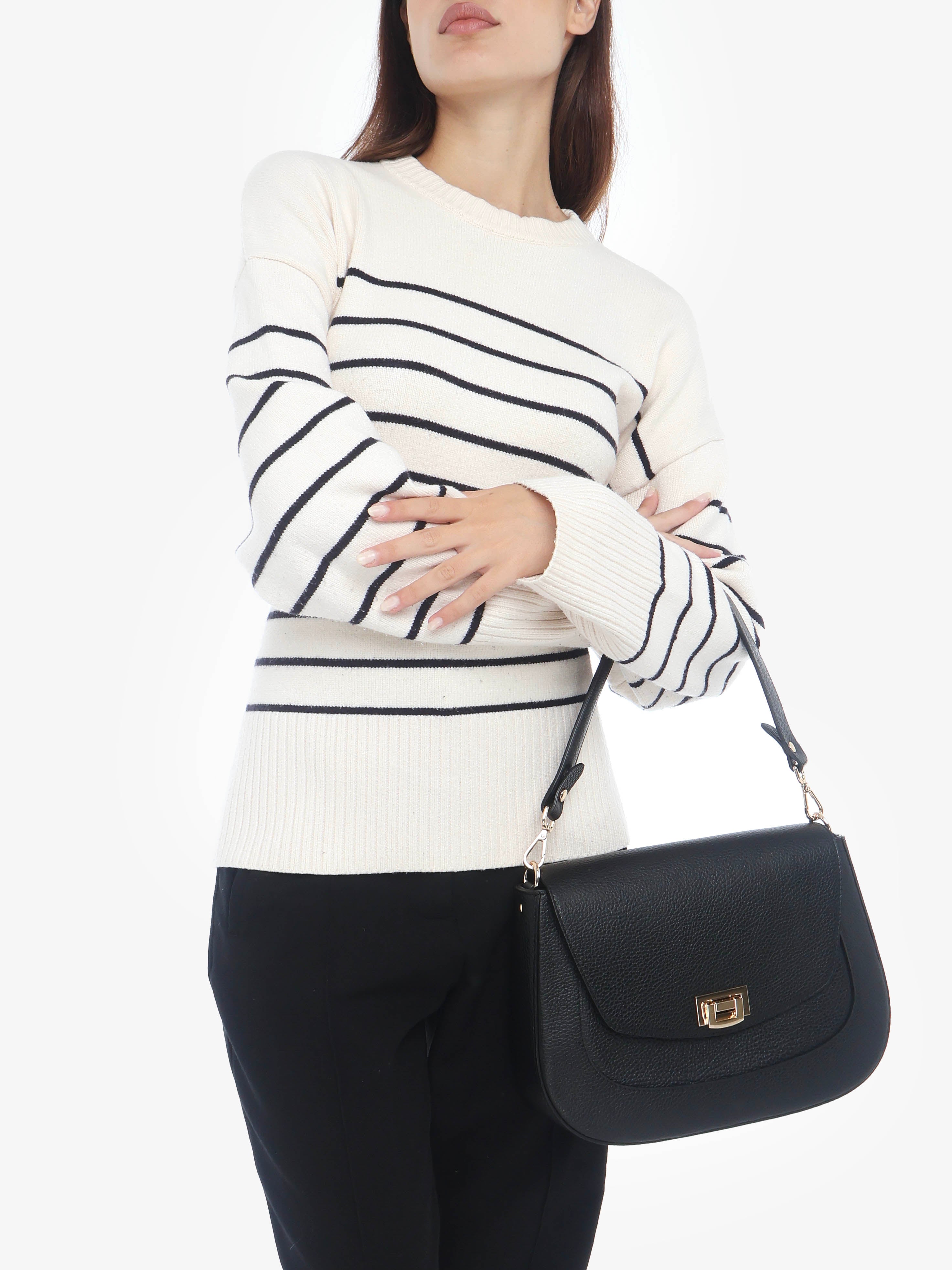 Clara "Large" - Gianni Notaro