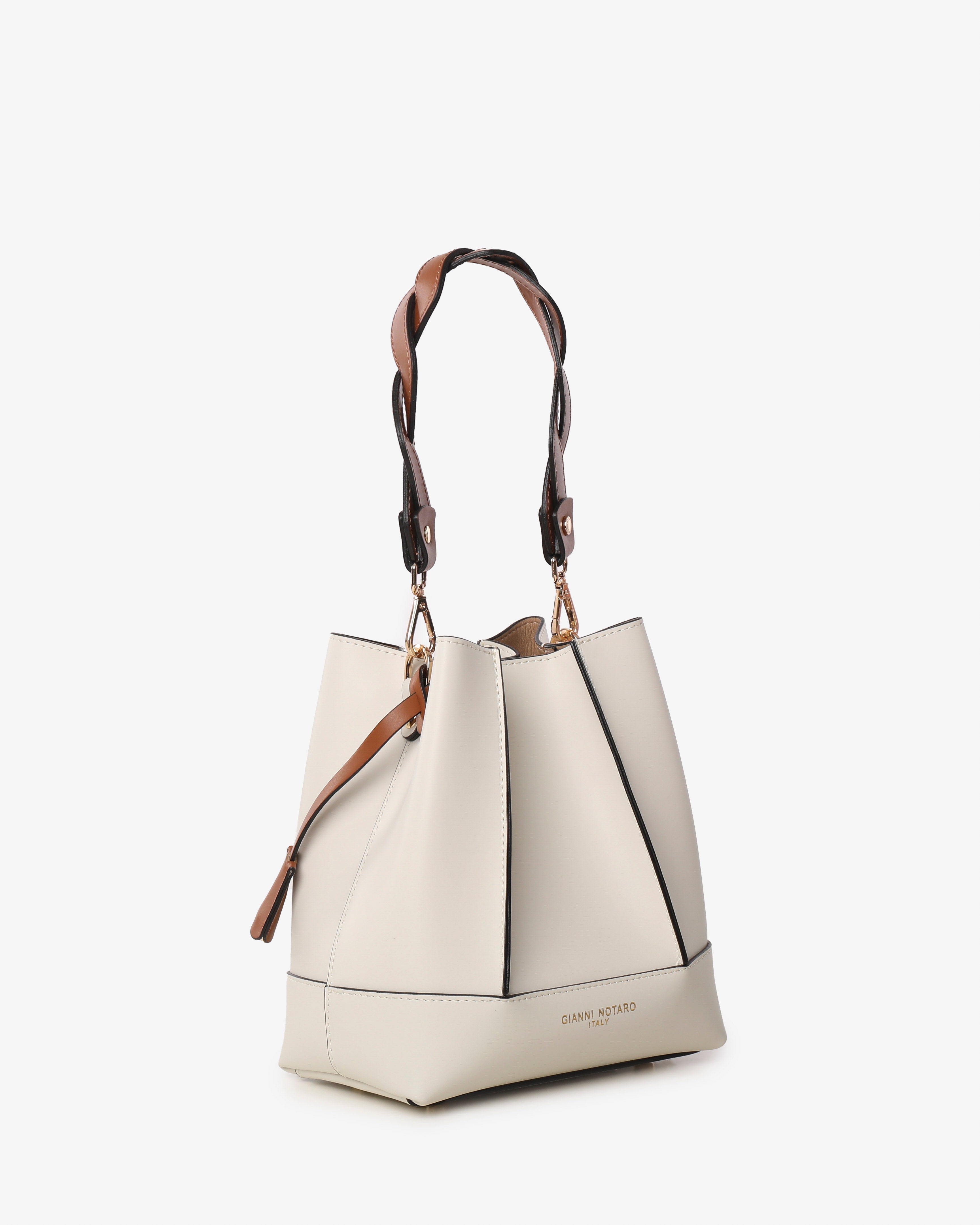 Stefania "Mini" - Gianni Notaro