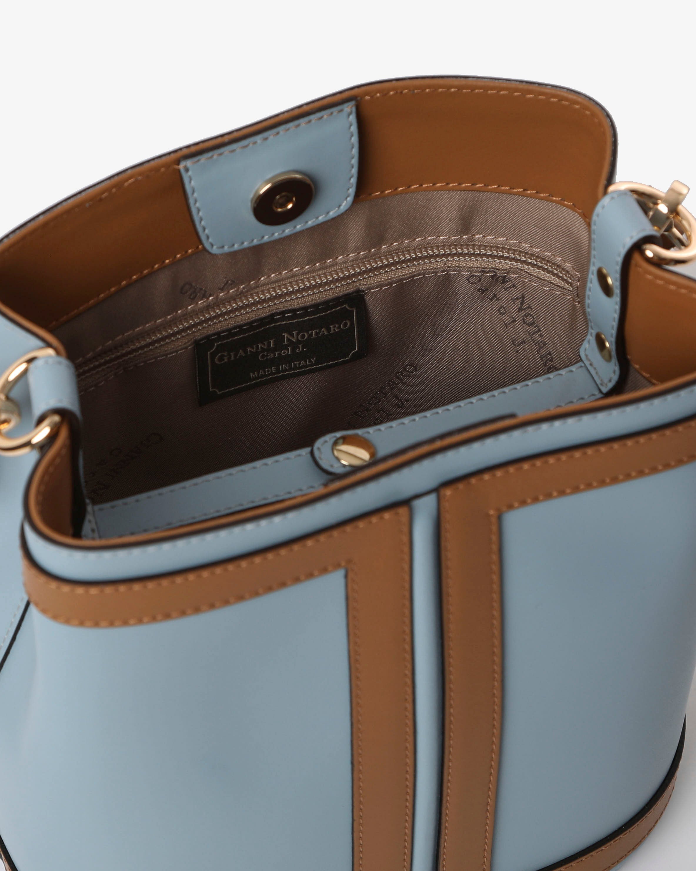 Camilla "Mini" - Gianni Notaro