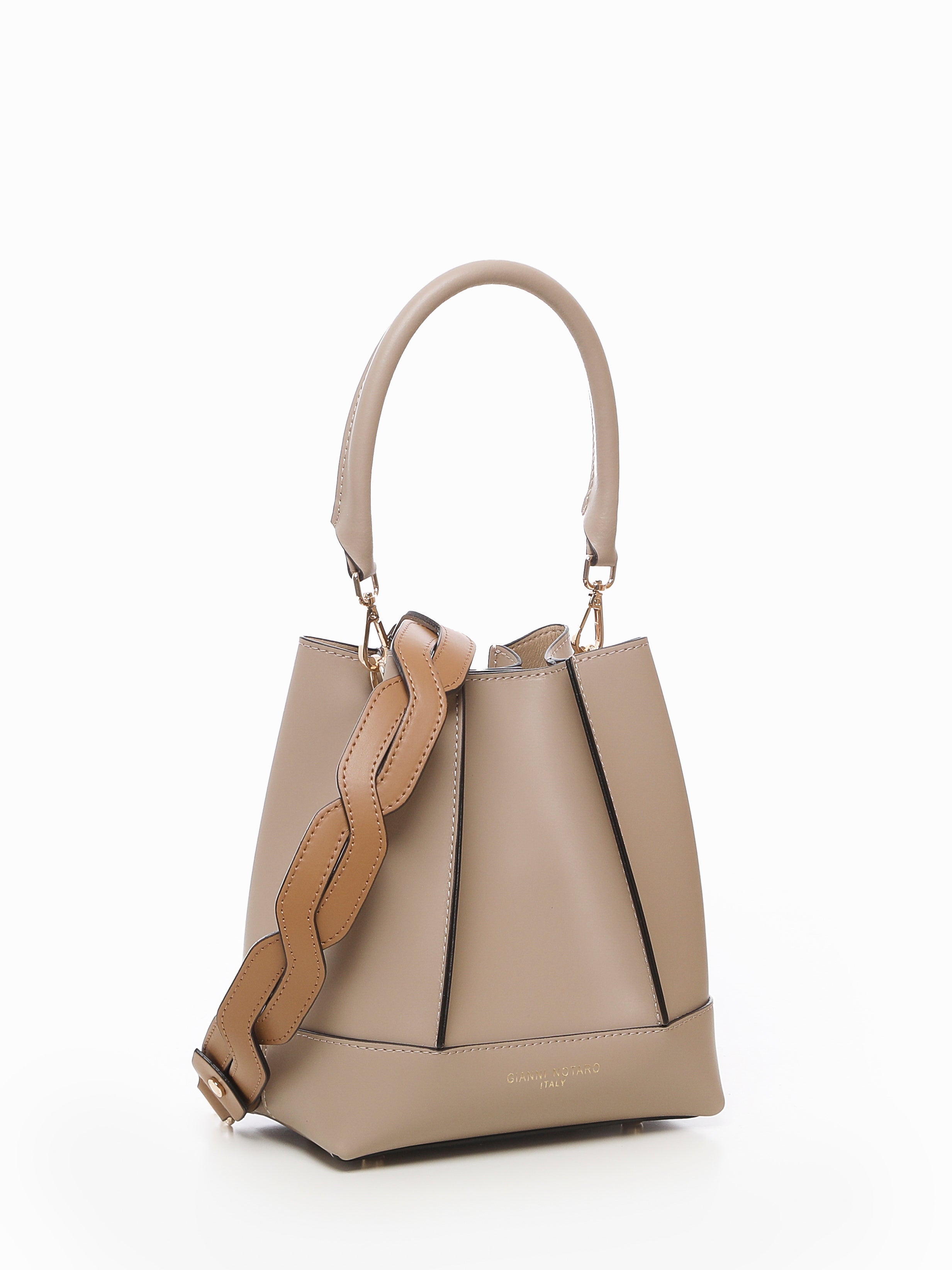 Stefania "Mini" - Gianni Notaro