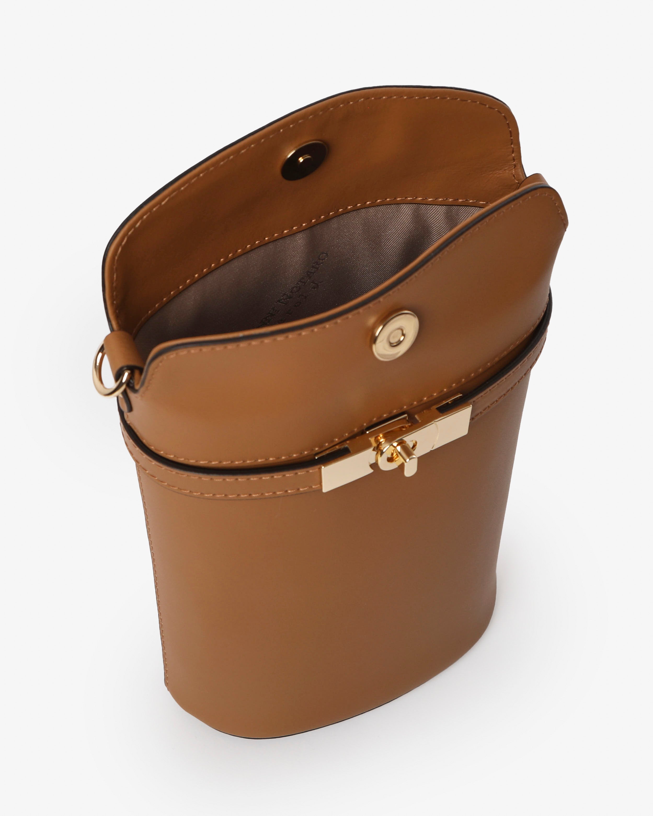 Celine "Mini" - Gianni Notaro