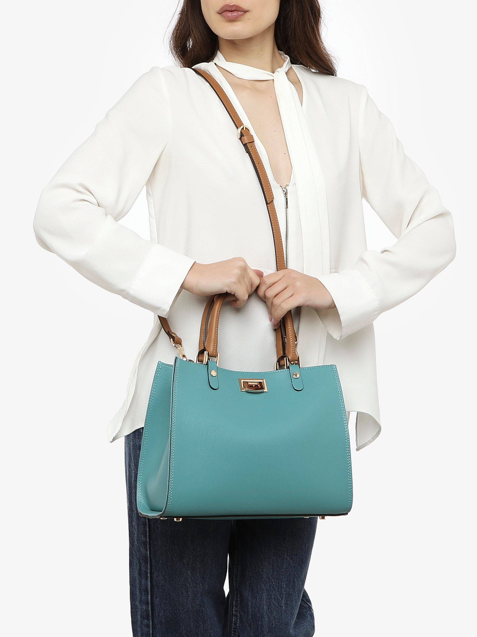 Vittoria" New" - Gianni Notaro