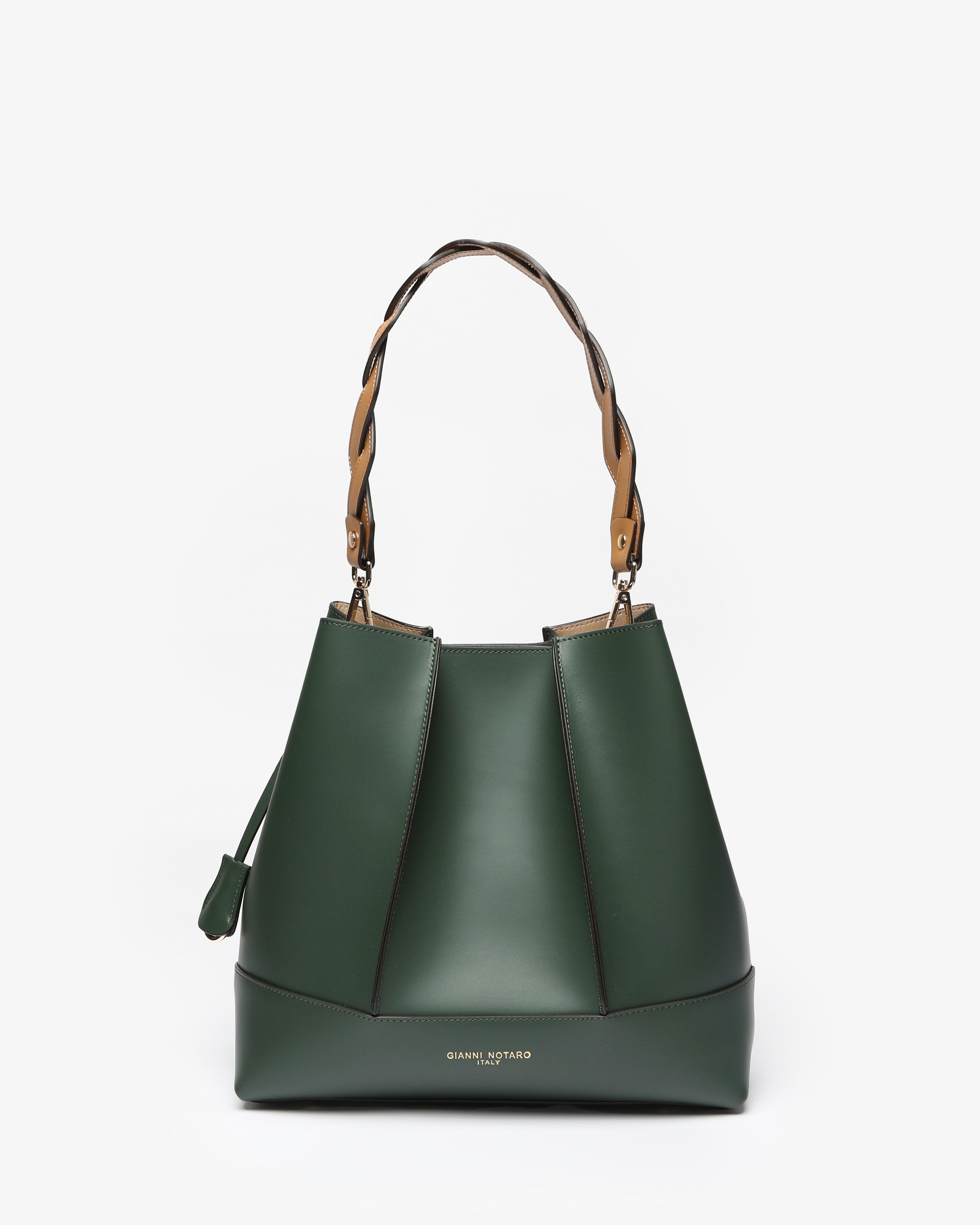 Stefania "Doppio Manico" - Gianni Notaro