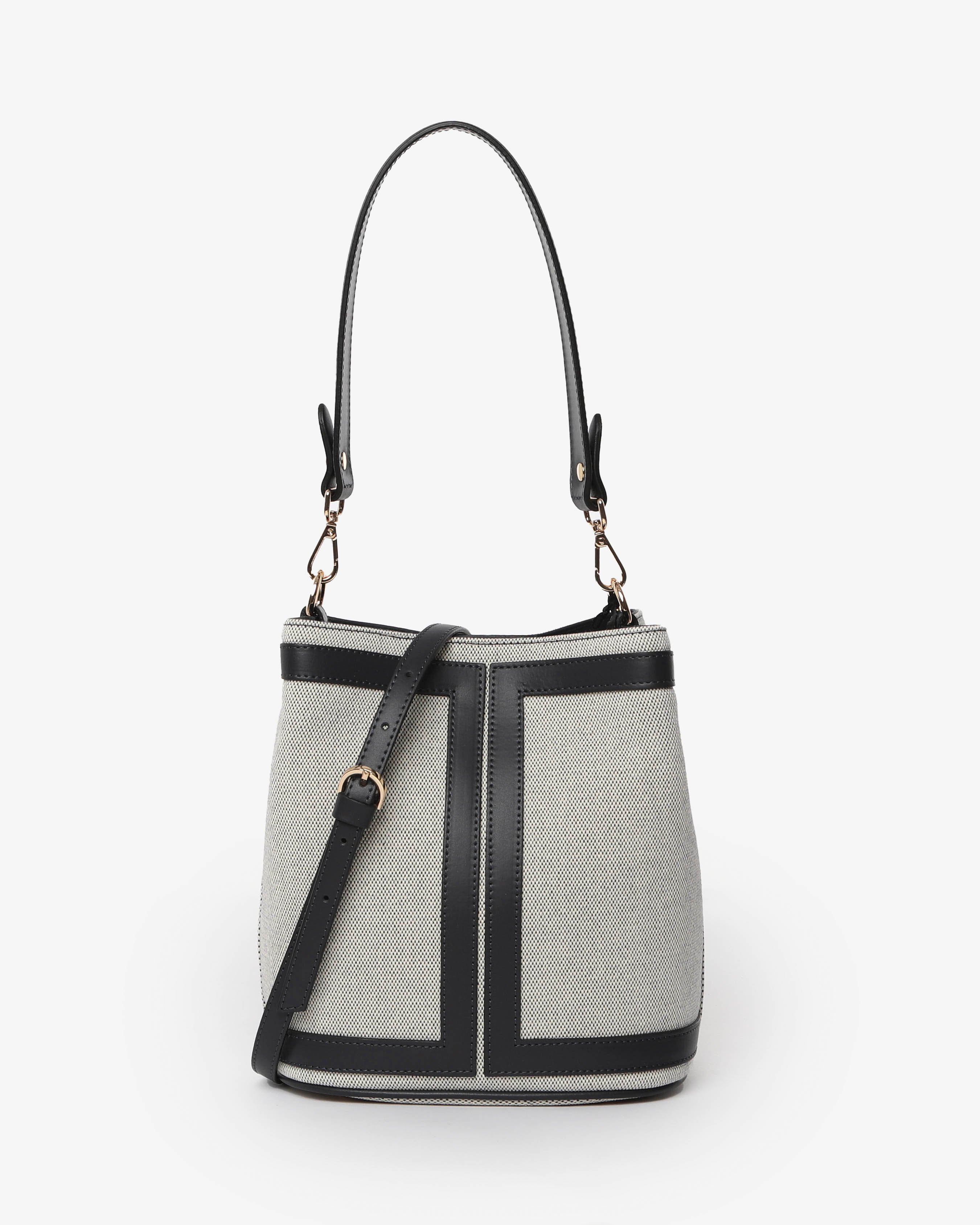 Camilla "Mini" - Gianni Notaro