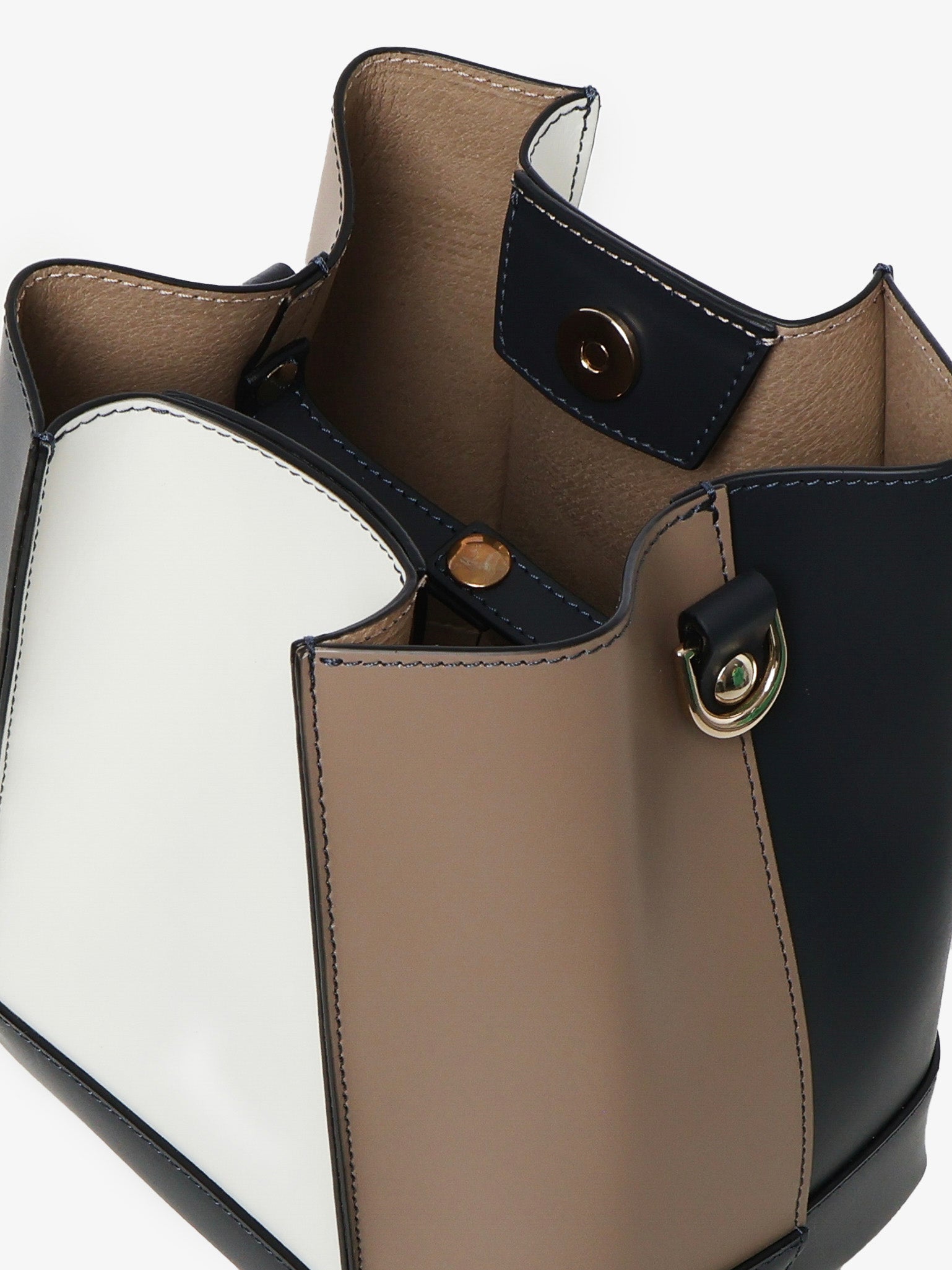 Amelie Multi - Gianni Notaro