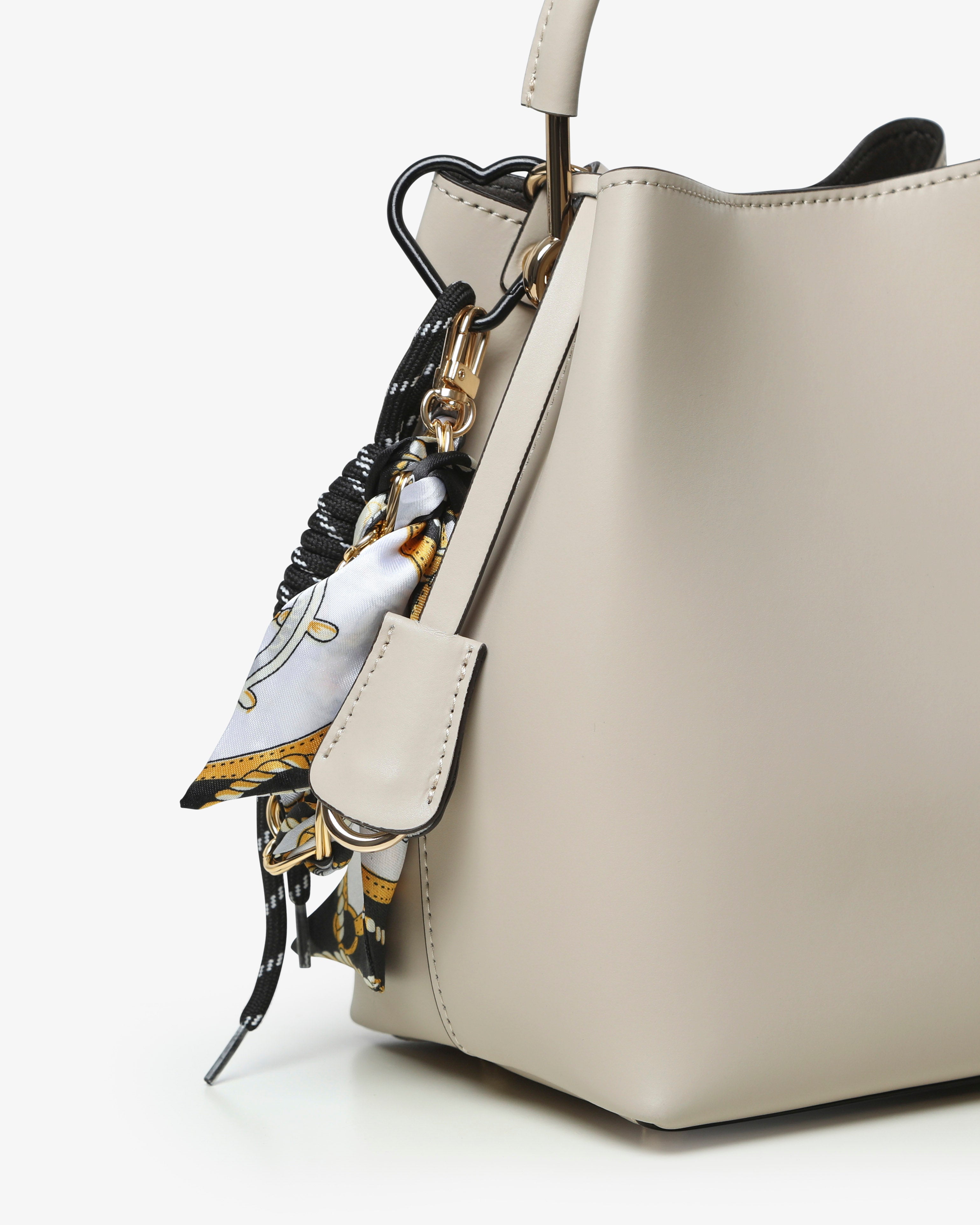 Valeria - Gianni Notaro