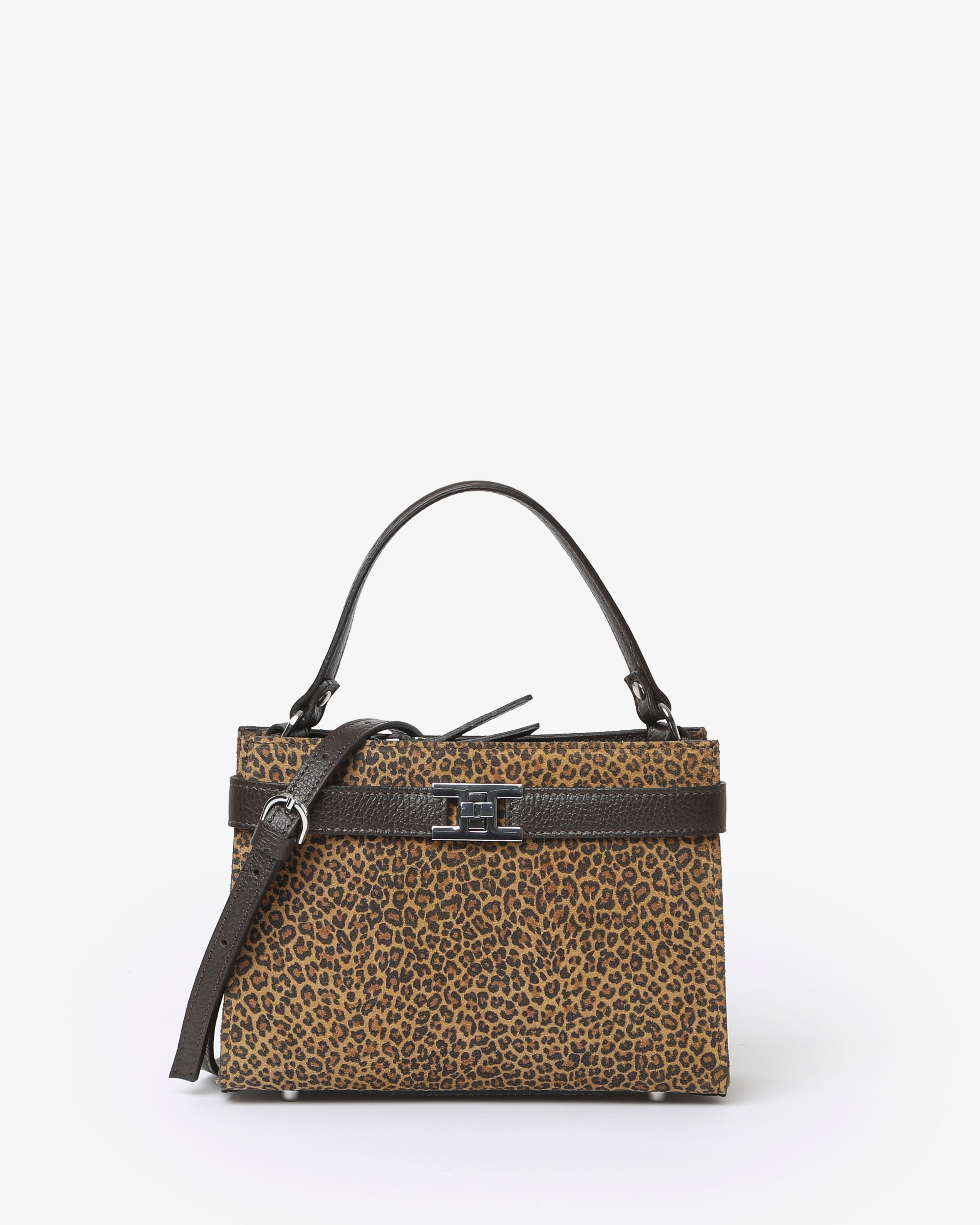 Giselle "Mini" "Pony"