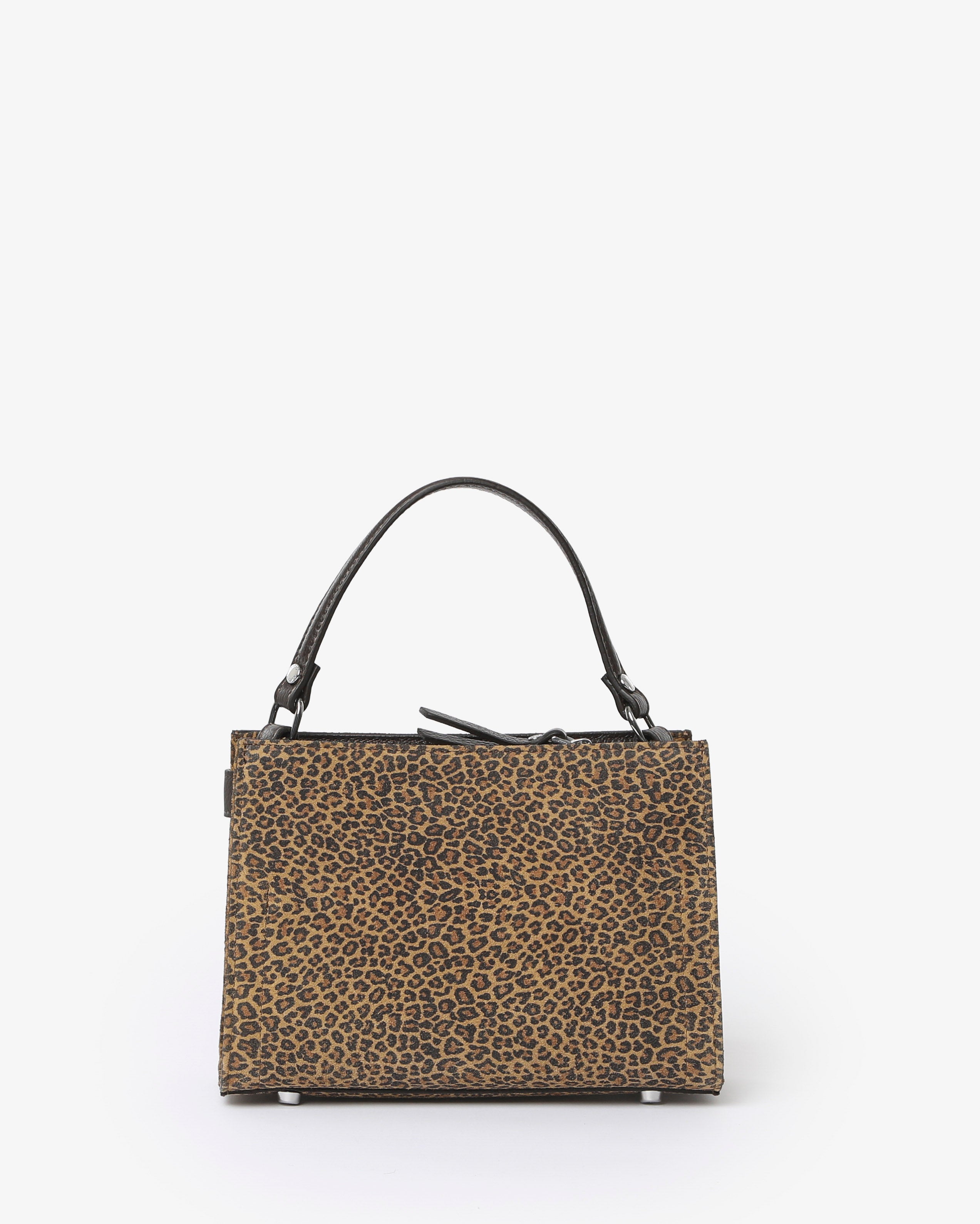 Giselle "Mini" "Pony"