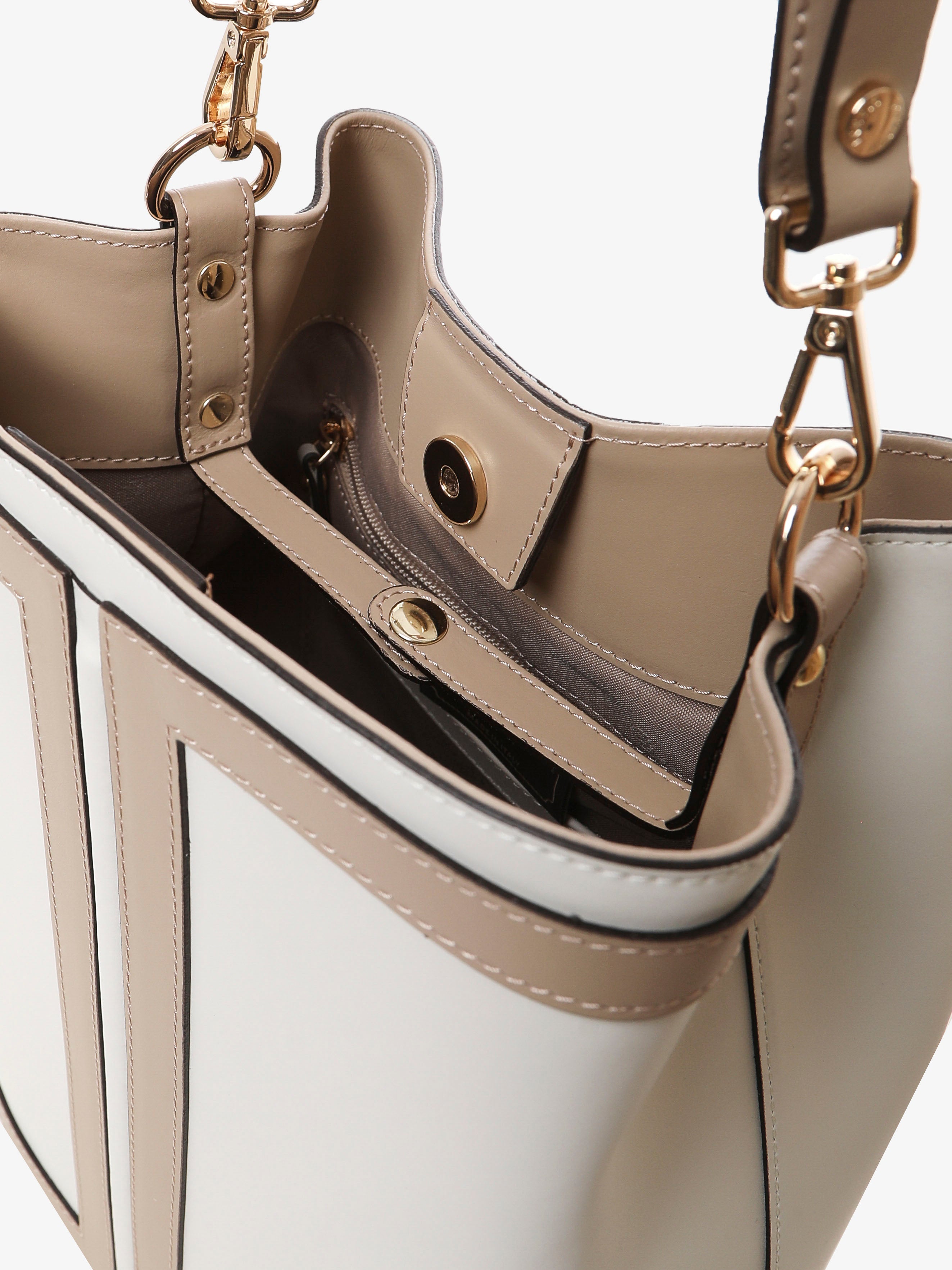 Camilla - Gianni Notaro