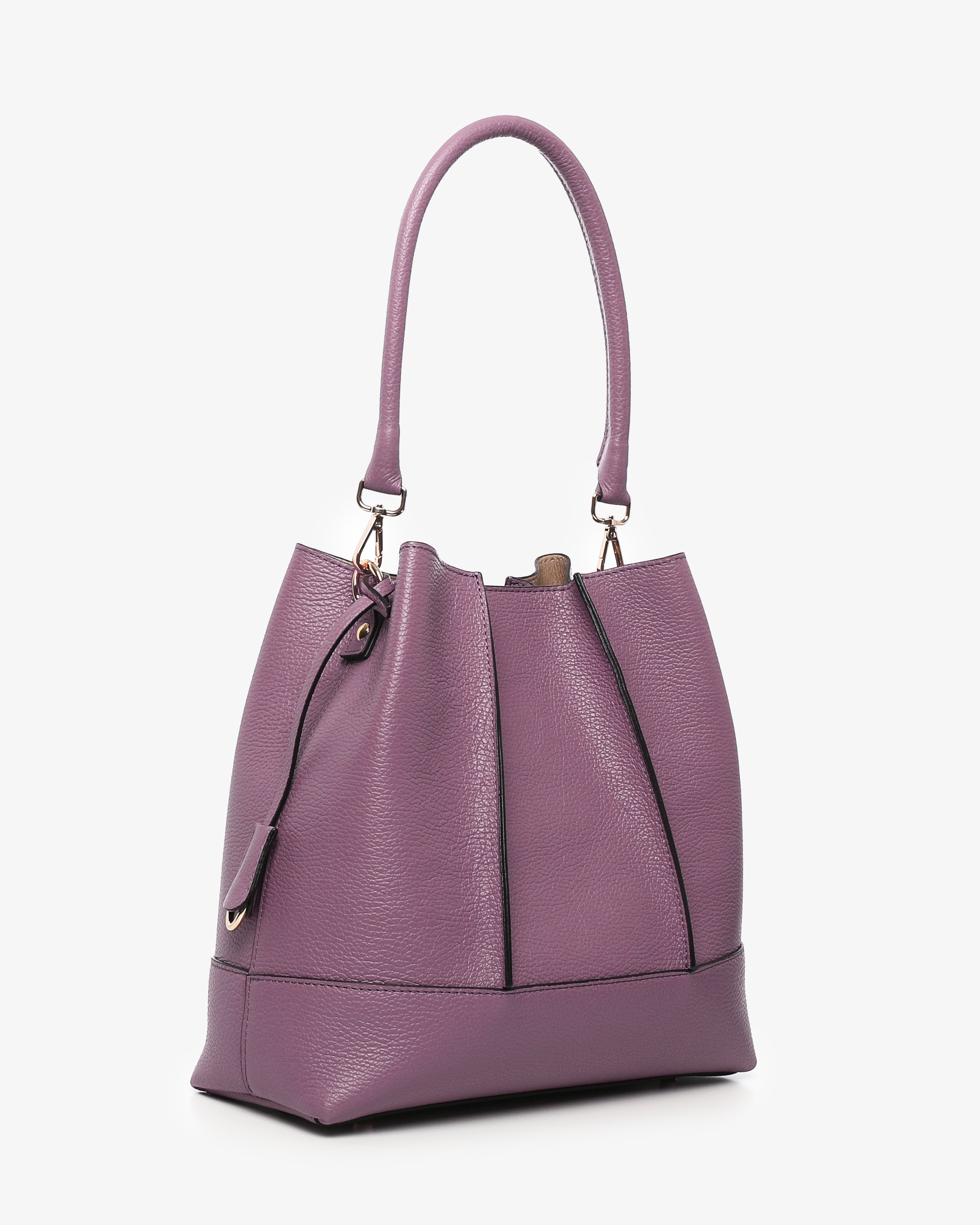 Amelie Large