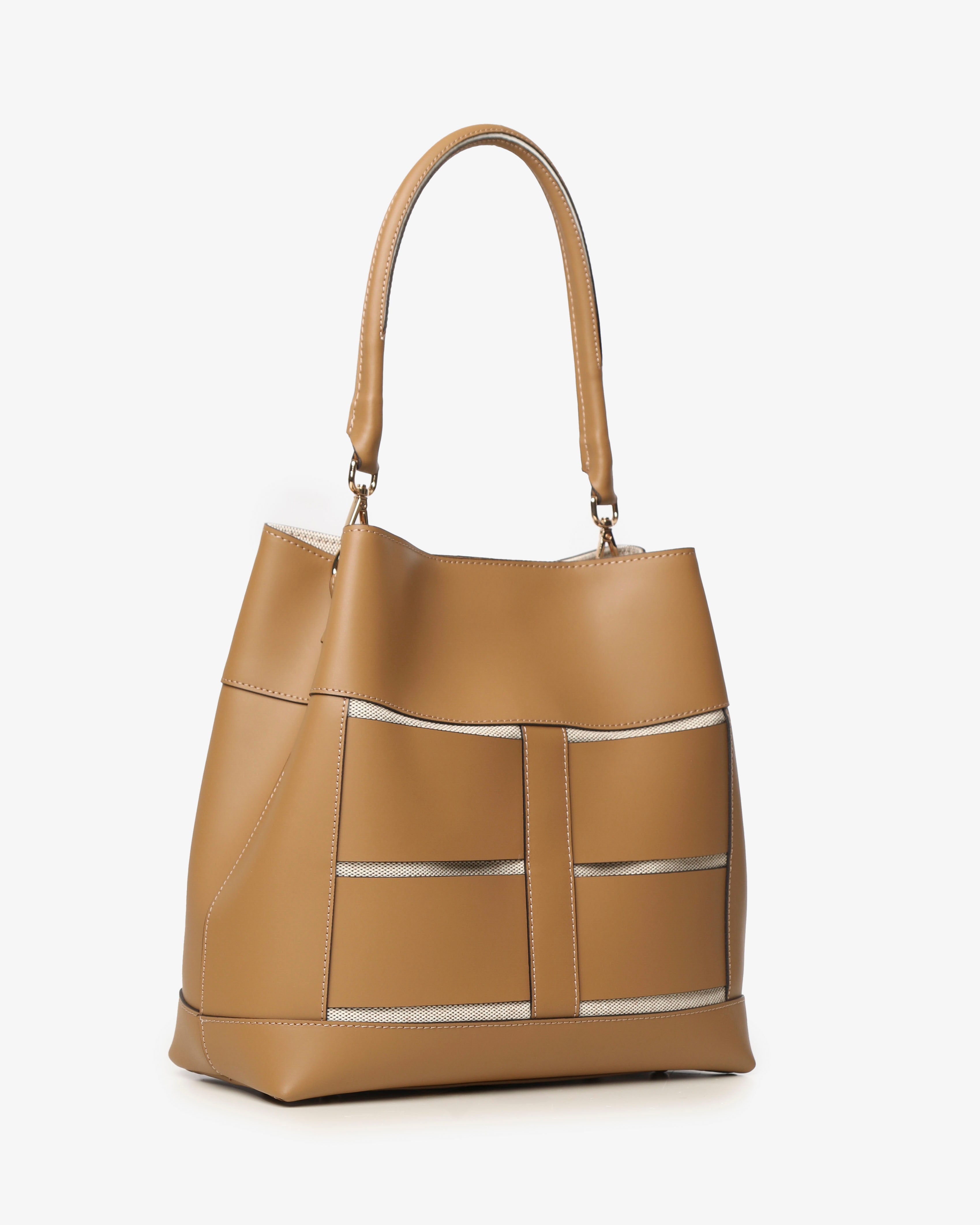 Daisy - Gianni Notaro