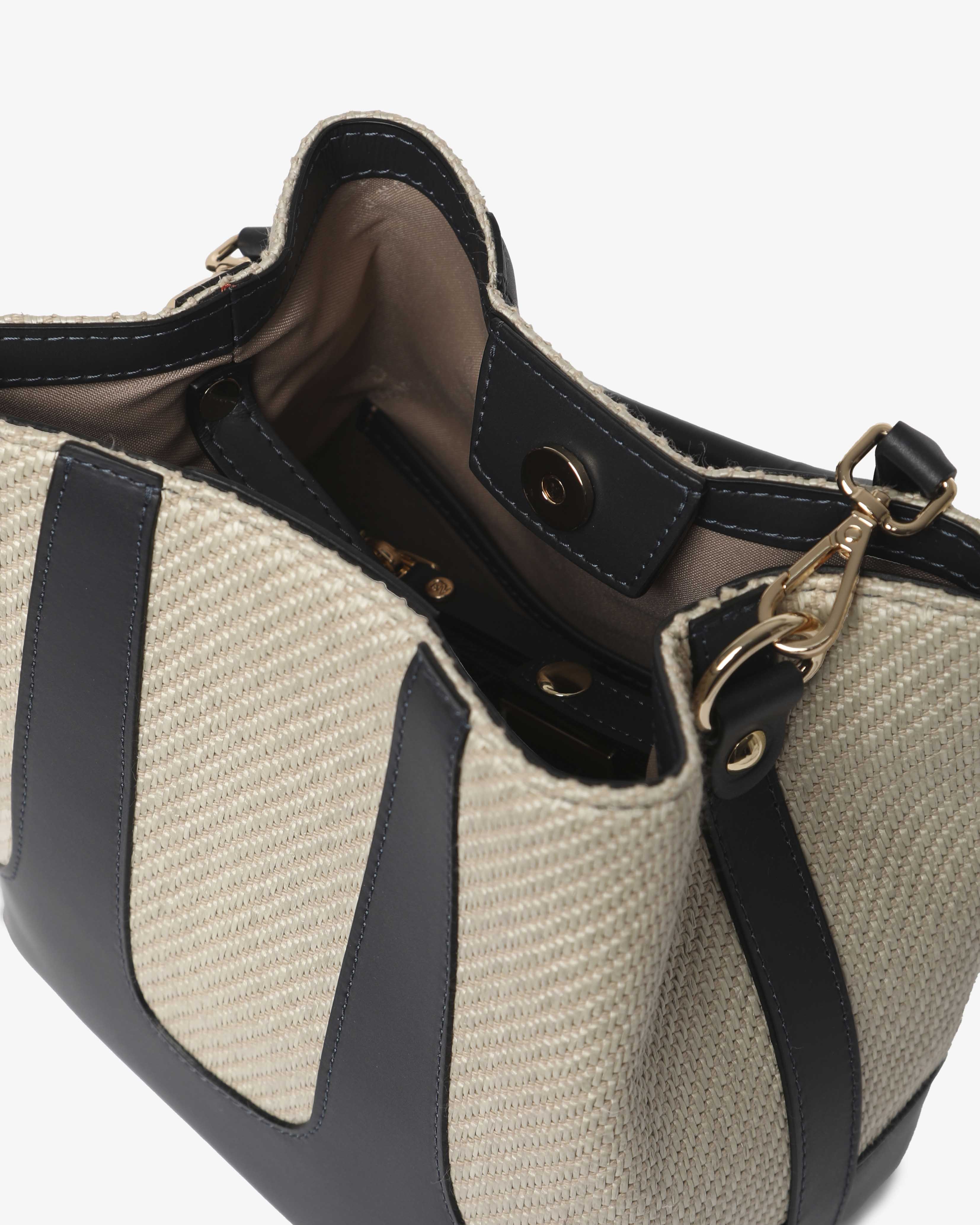 Mina - Gianni Notaro