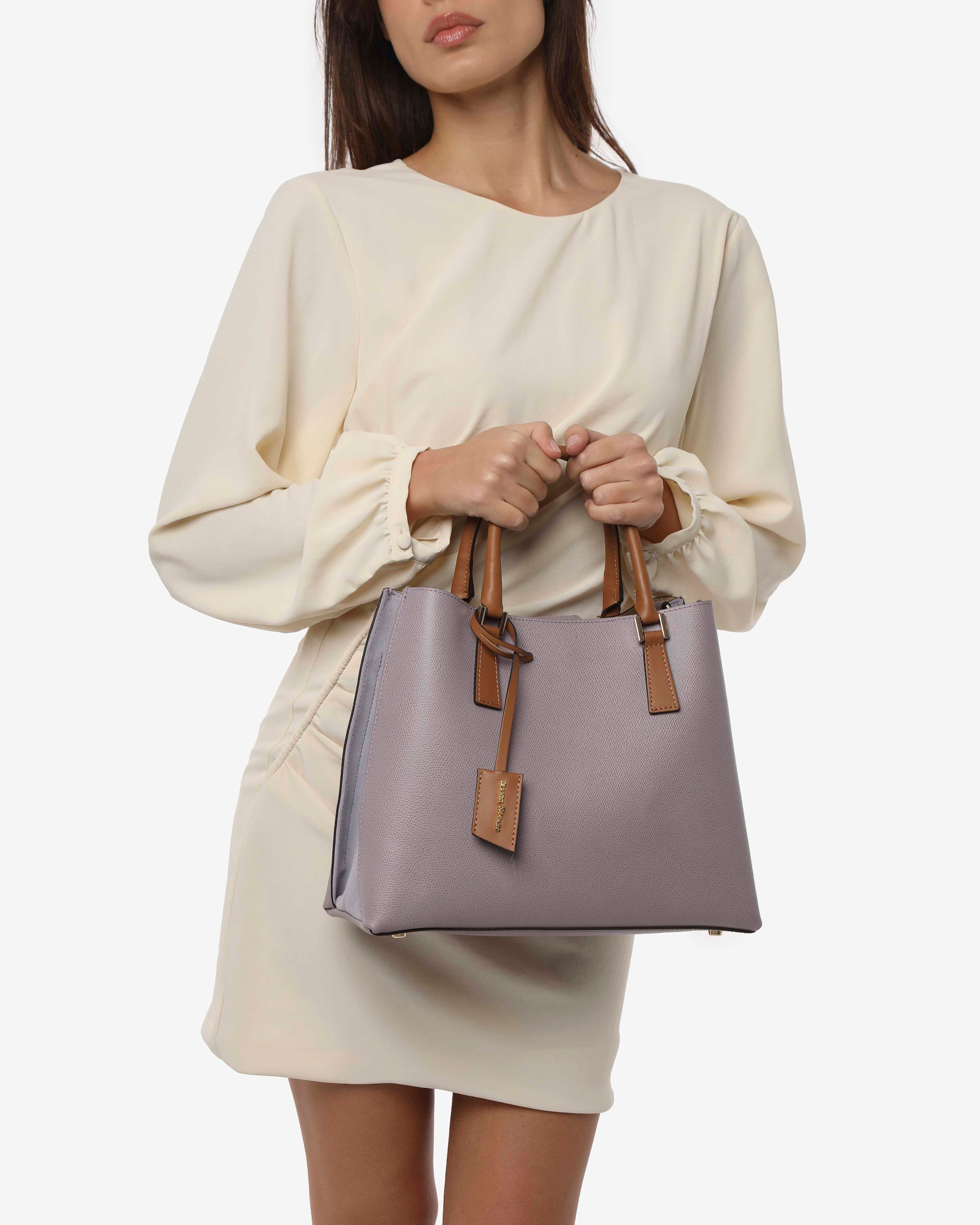 Ludovica "Large" - Gianni Notaro