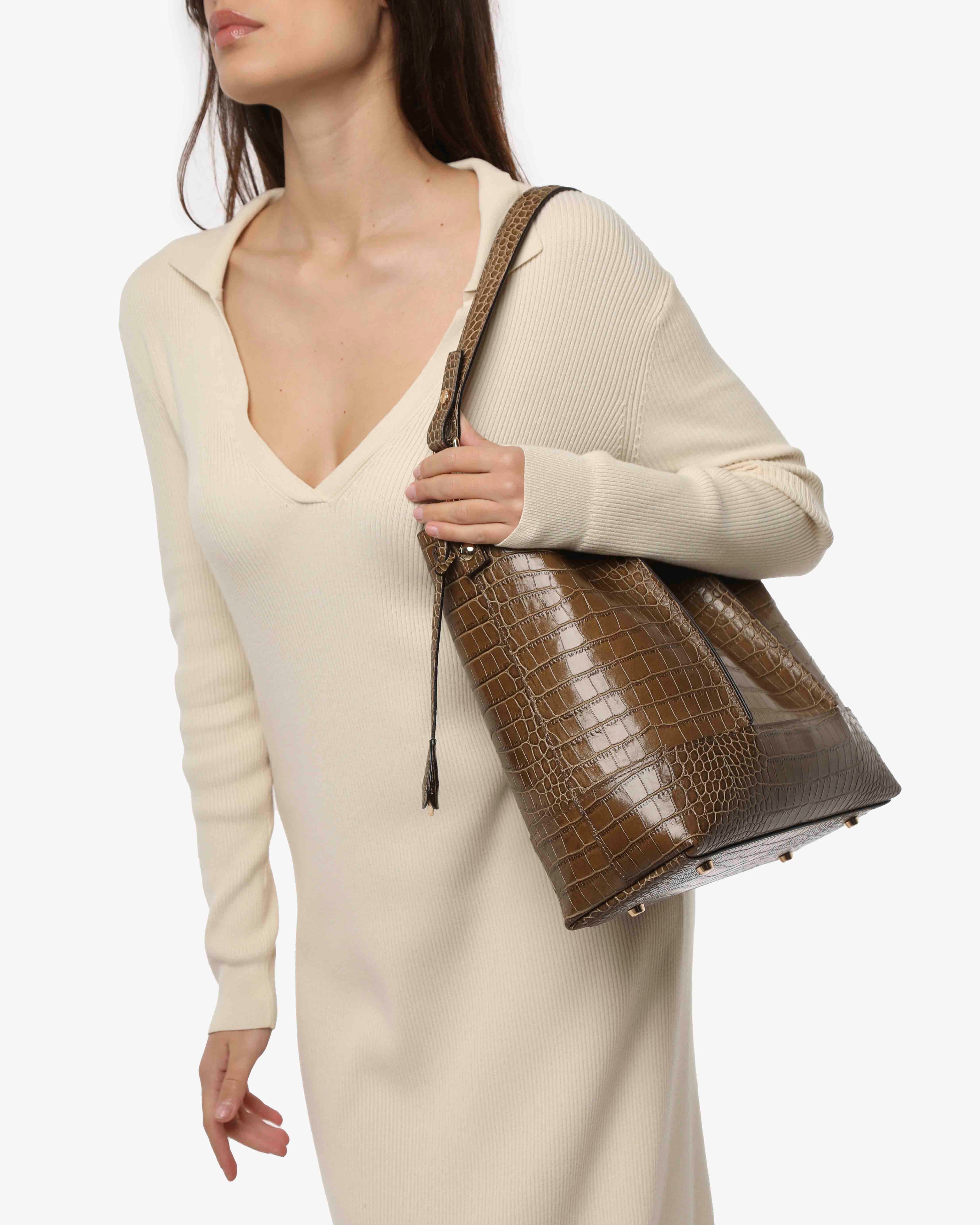 Amelie "Large" Cocco - Gianni Notaro